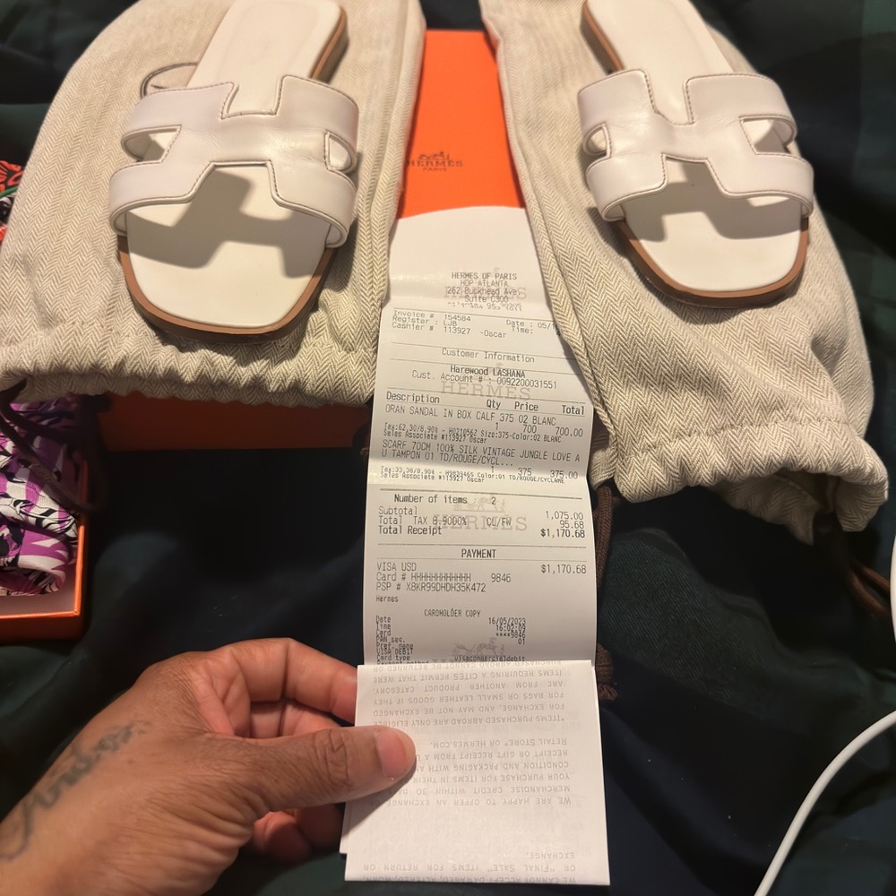 Oran sandal